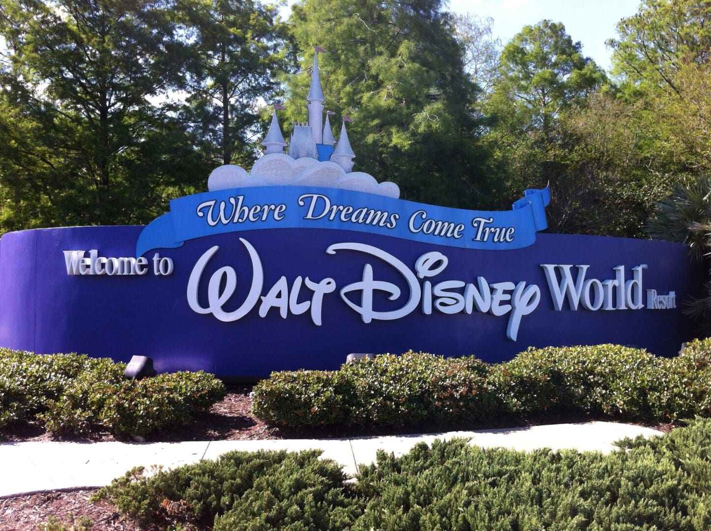 Walt Disney World sign